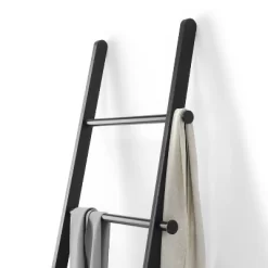 Leana Decorative Ladder - Umbra -Online Furniture Store GUEST 36e7e08c beae 4f6f 8432 300ebf26b6ac