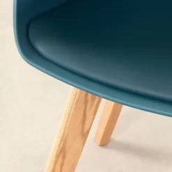 Flam Chair With Wooden Legs - South Shore -Online Furniture Store GUEST e485f4c4 1db1 42a8 a92b 6f702c6961ef